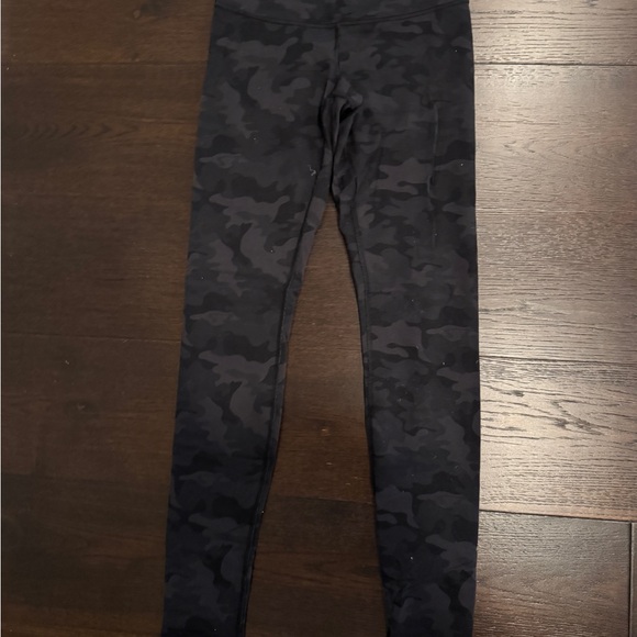 Lululemon Wunder Under Camo Leggings - Picture 1 of 1